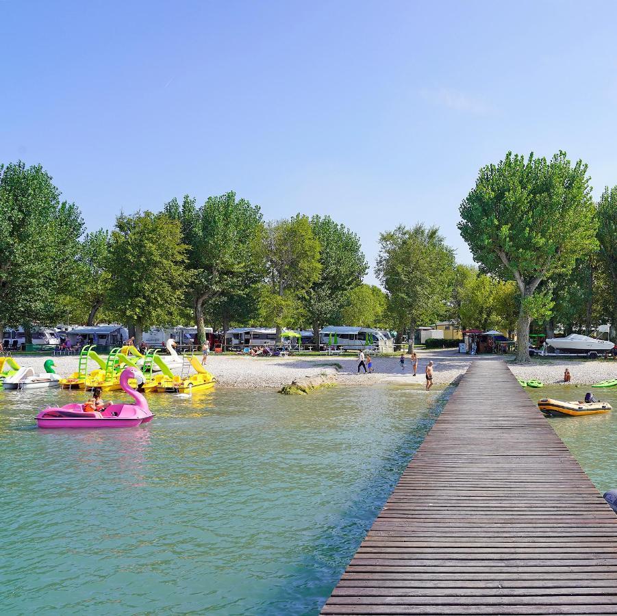 San Francesco Camping Village Дезенцано-дель-Гарда Екстер'єр фото